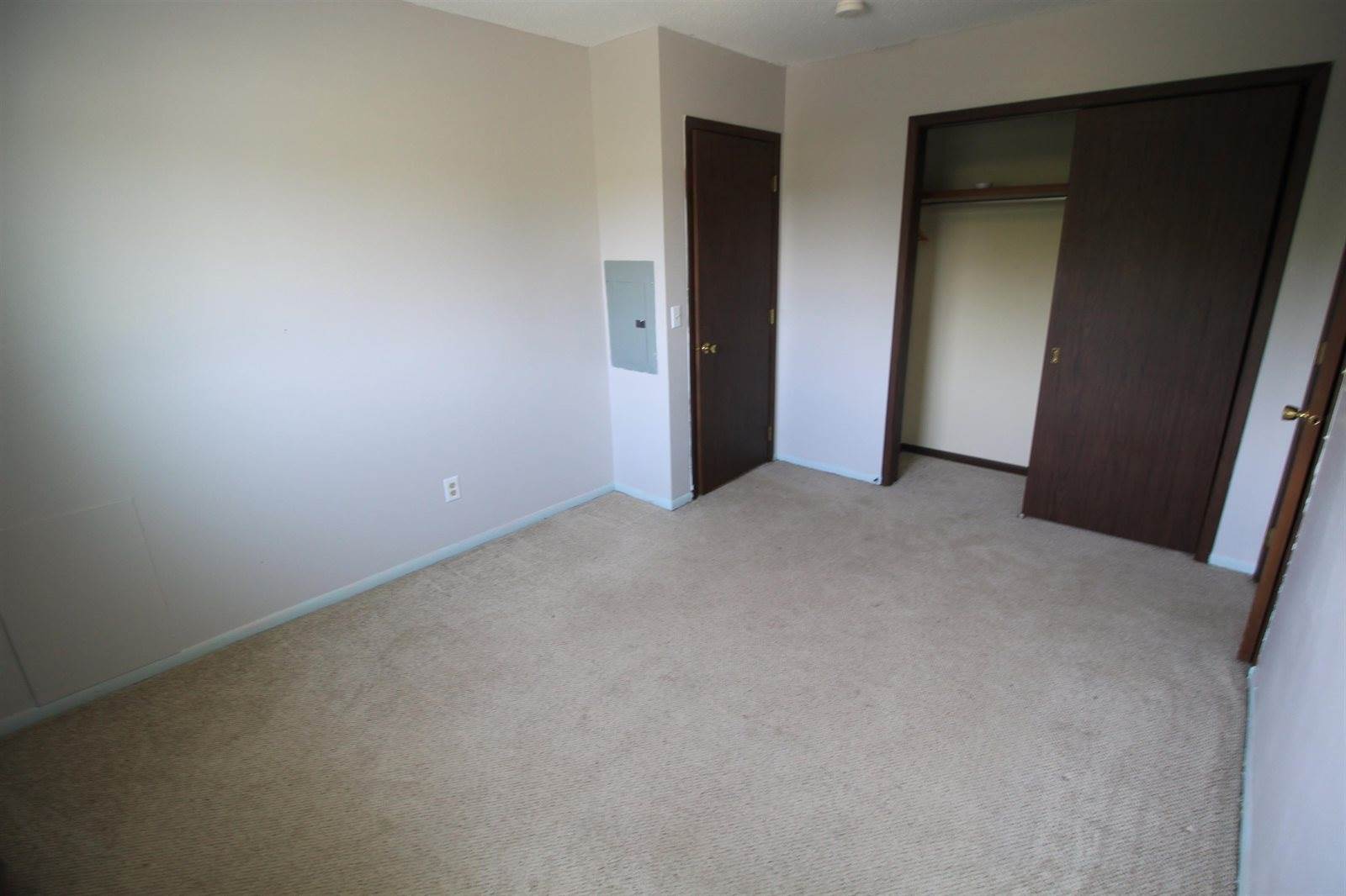 11 Westfield Circle, Minot, ND 58701