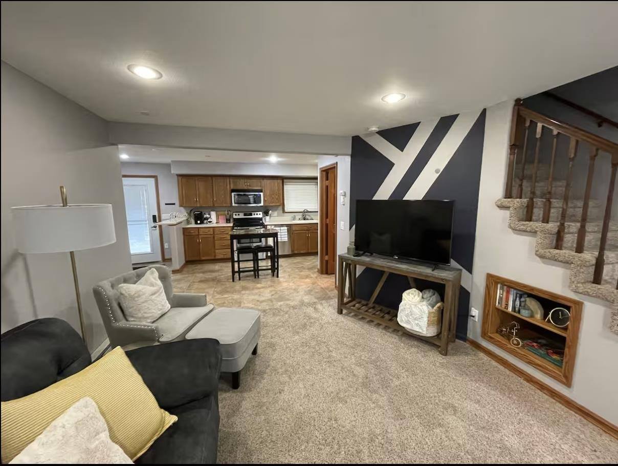 11 Westfield Circle, Minot, ND 58701