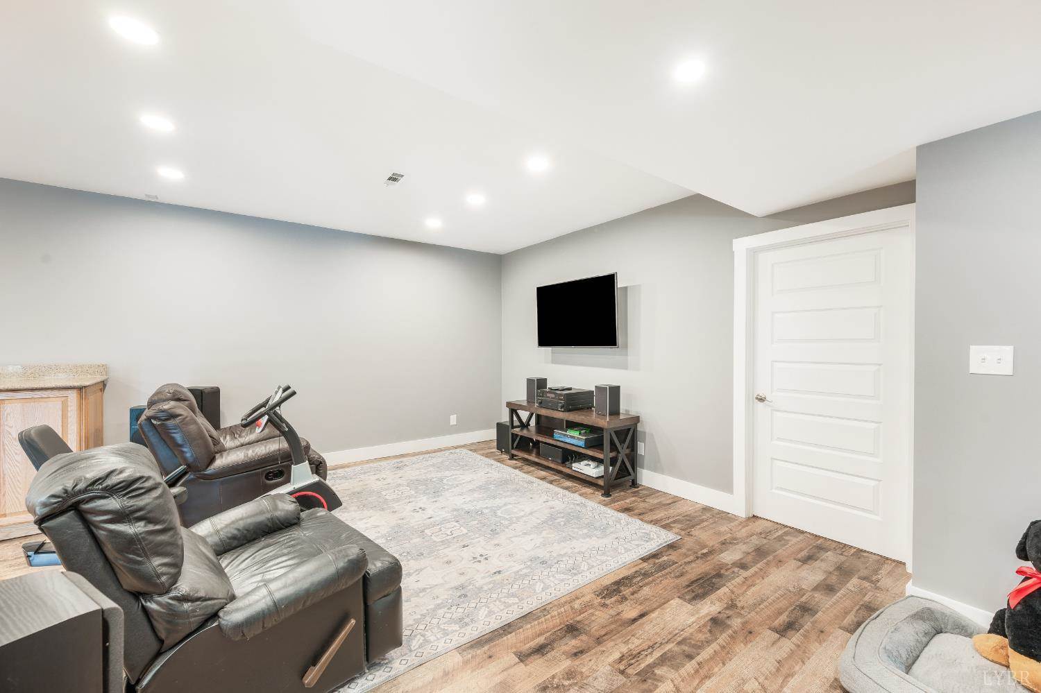 1420 West Crossing Drive, Forest, VA 24551