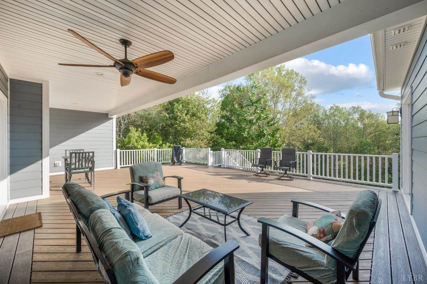 1420 West Crossing Drive, Forest, VA 24551