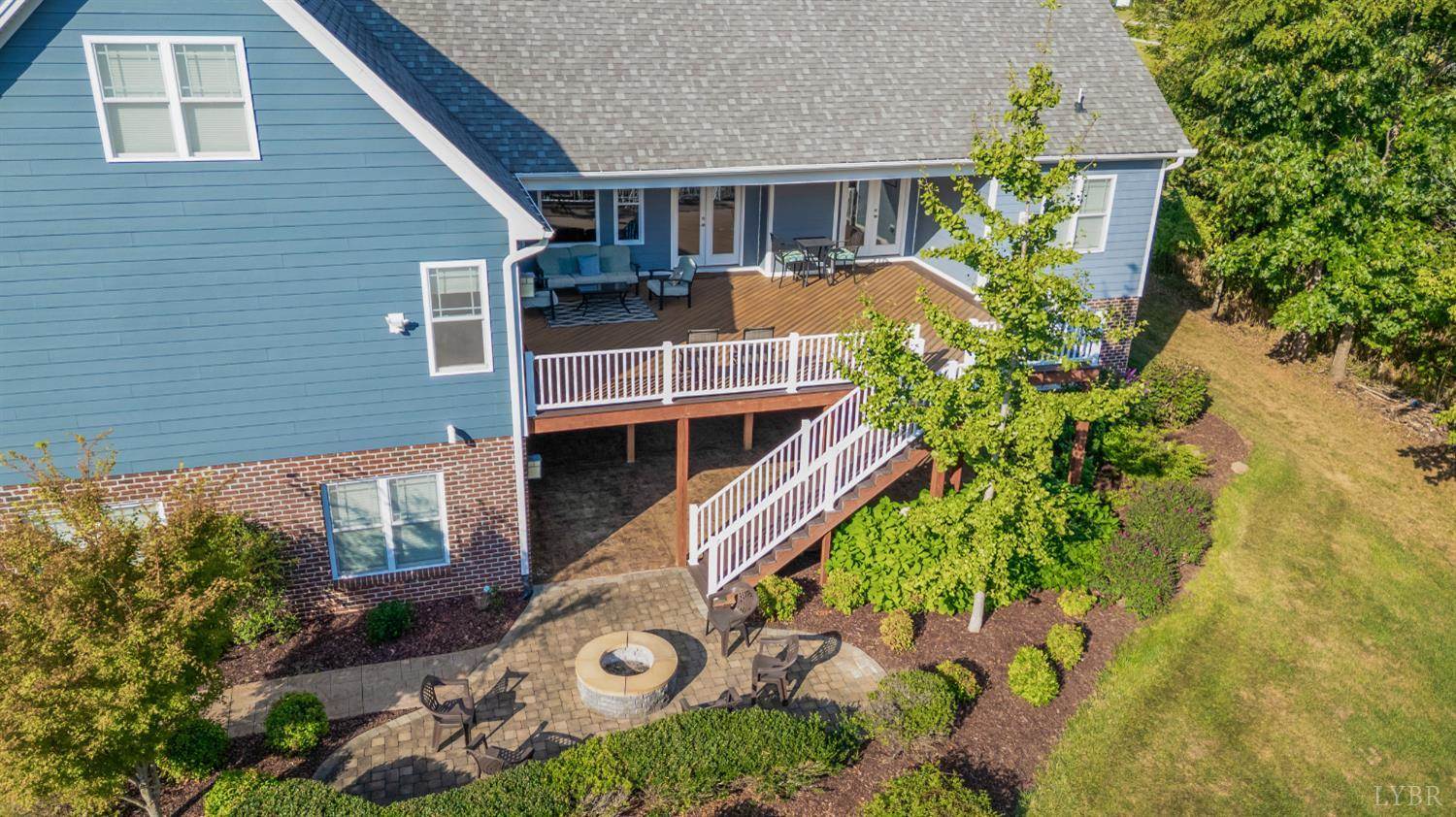 1420 West Crossing Drive, Forest, VA 24551