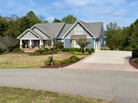 1420 West Crossing Drive, Forest, VA 24551
