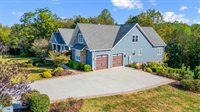 1420 West Crossing Drive, Forest, VA 24551
