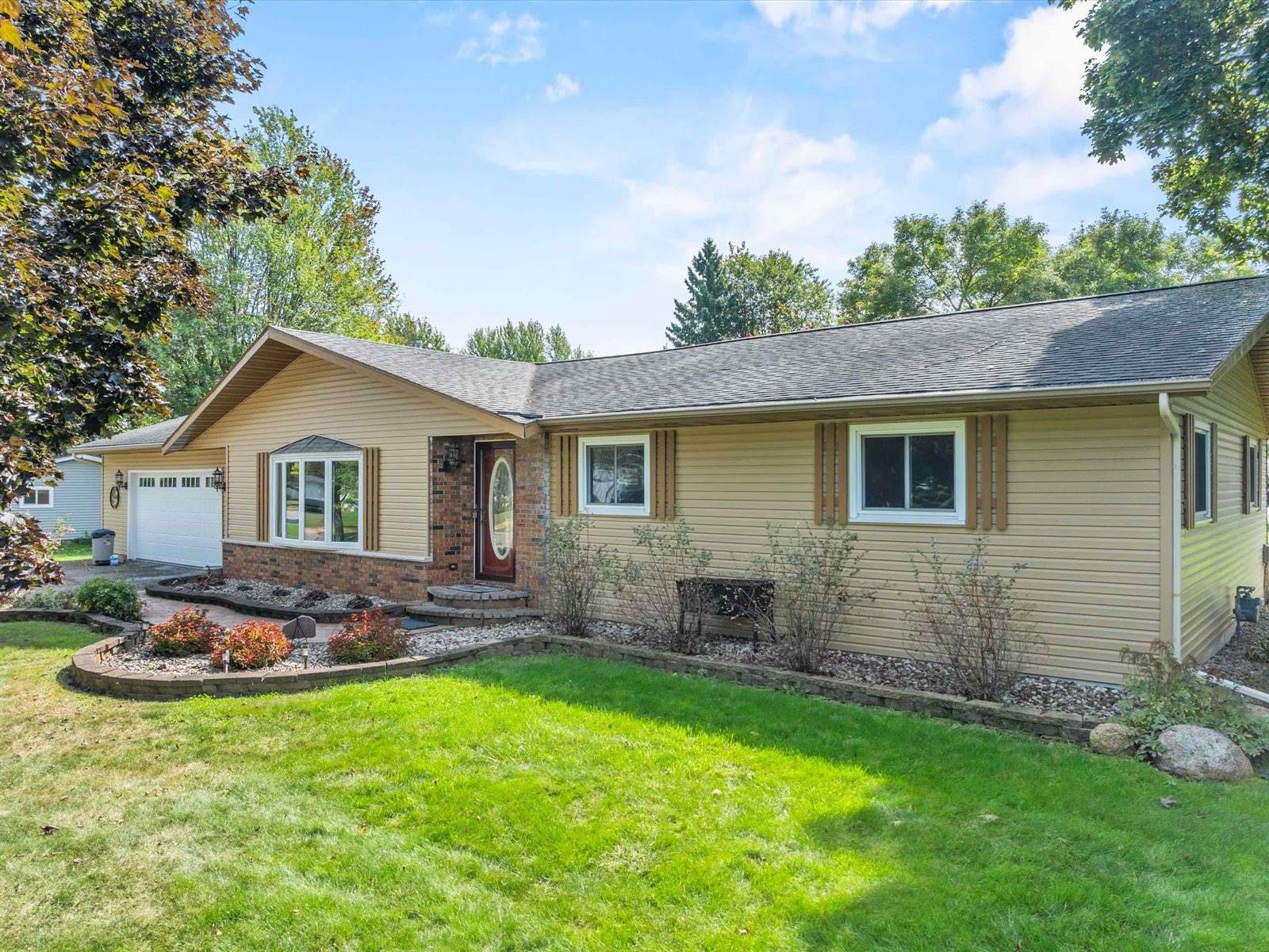 407 W Louisa Street, Spencer, WI 54479