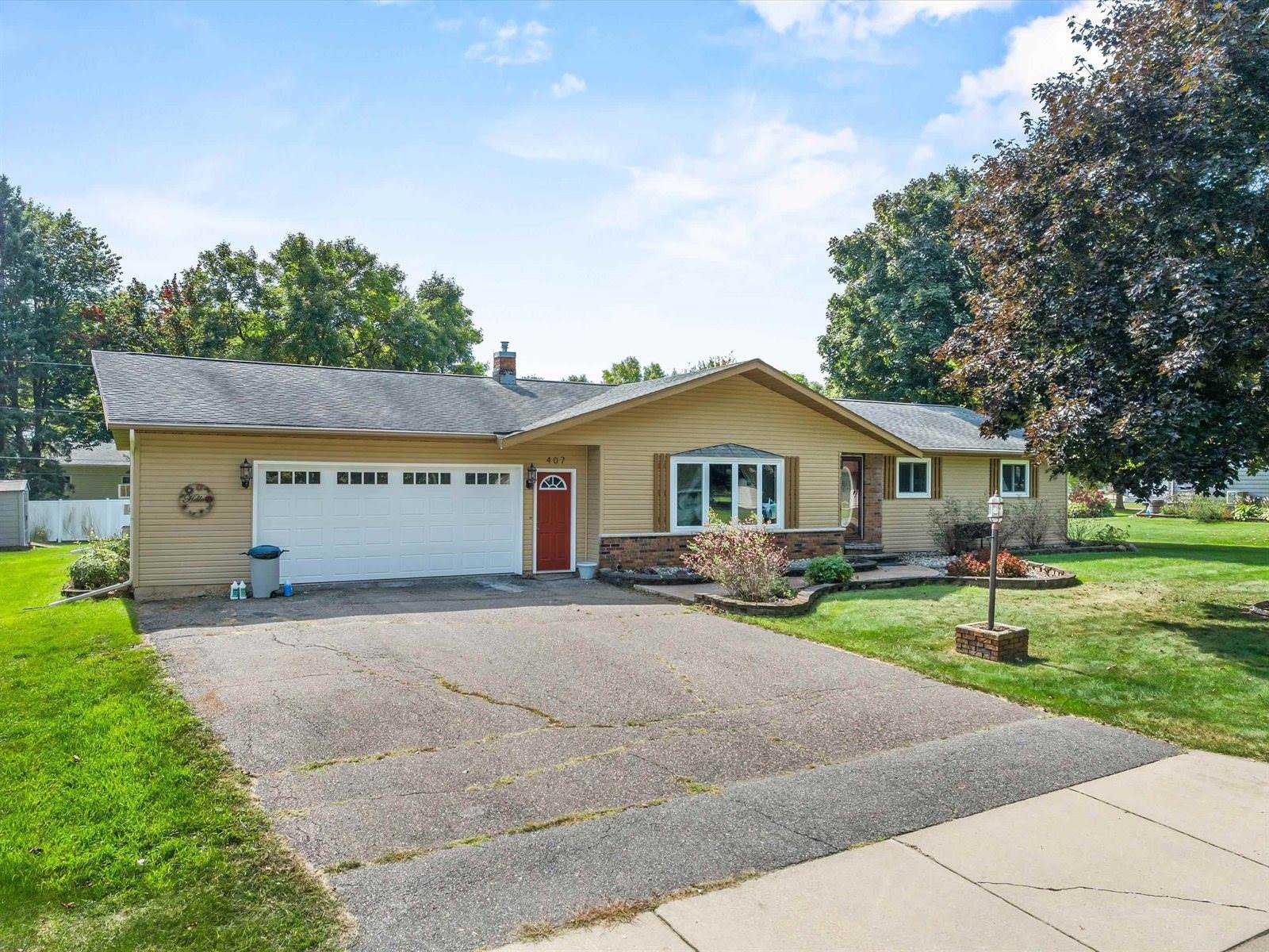 407 W Louisa Street, Spencer, WI 54479