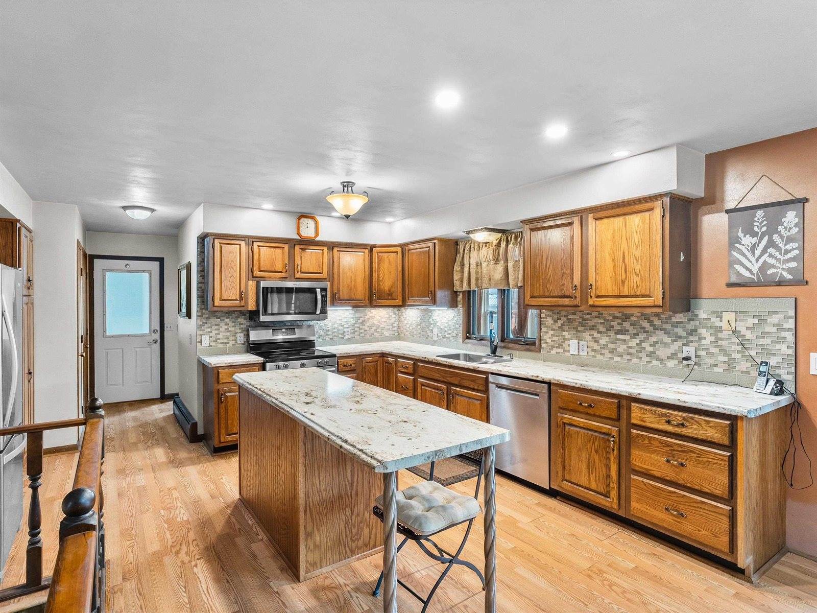 407 W Louisa Street, Spencer, WI 54479