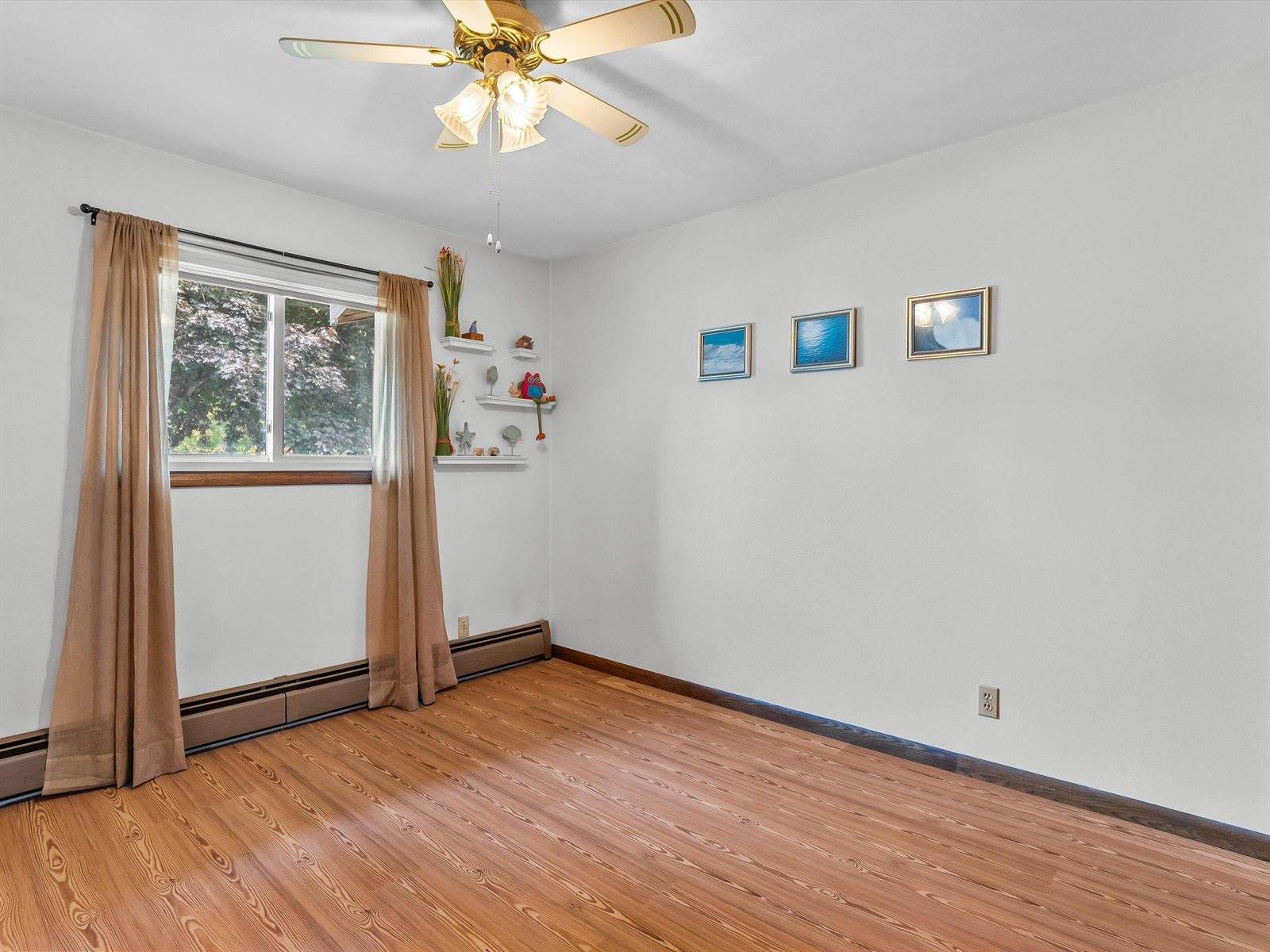 407 W Louisa Street, Spencer, WI 54479