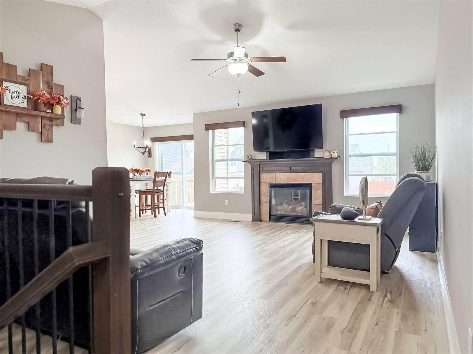 800 36th Street SW, Bondurant, IA 50035