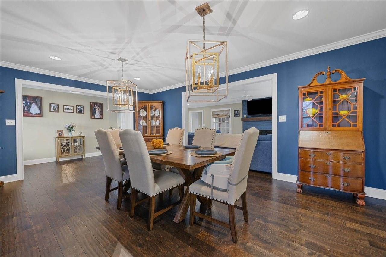 702 Wedgewood Circle, Bowling Green, KY 42103