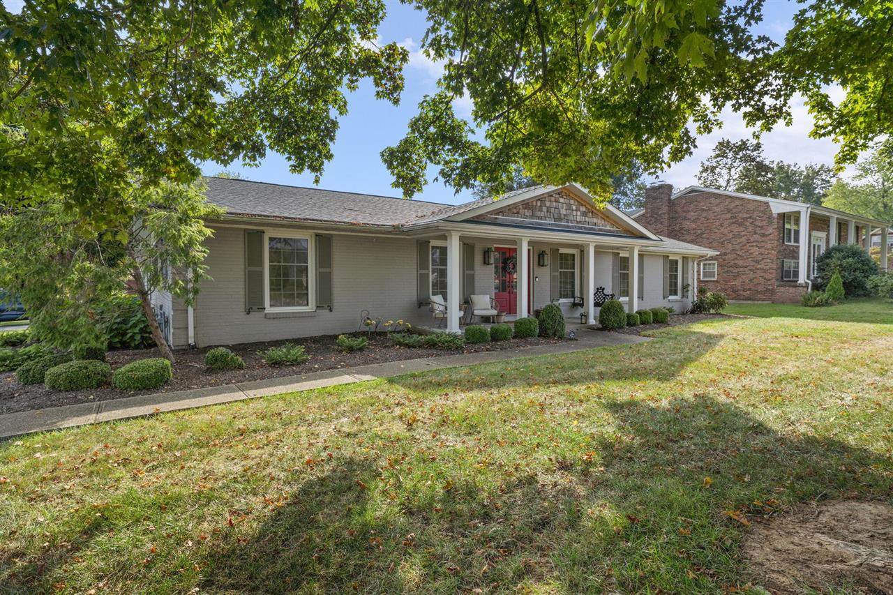 702 Wedgewood Circle, Bowling Green, KY 42103