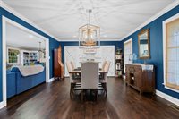 702 Wedgewood Circle, Bowling Green, KY 42103