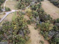 914 Plains Road, Paw Paw, WV 25434