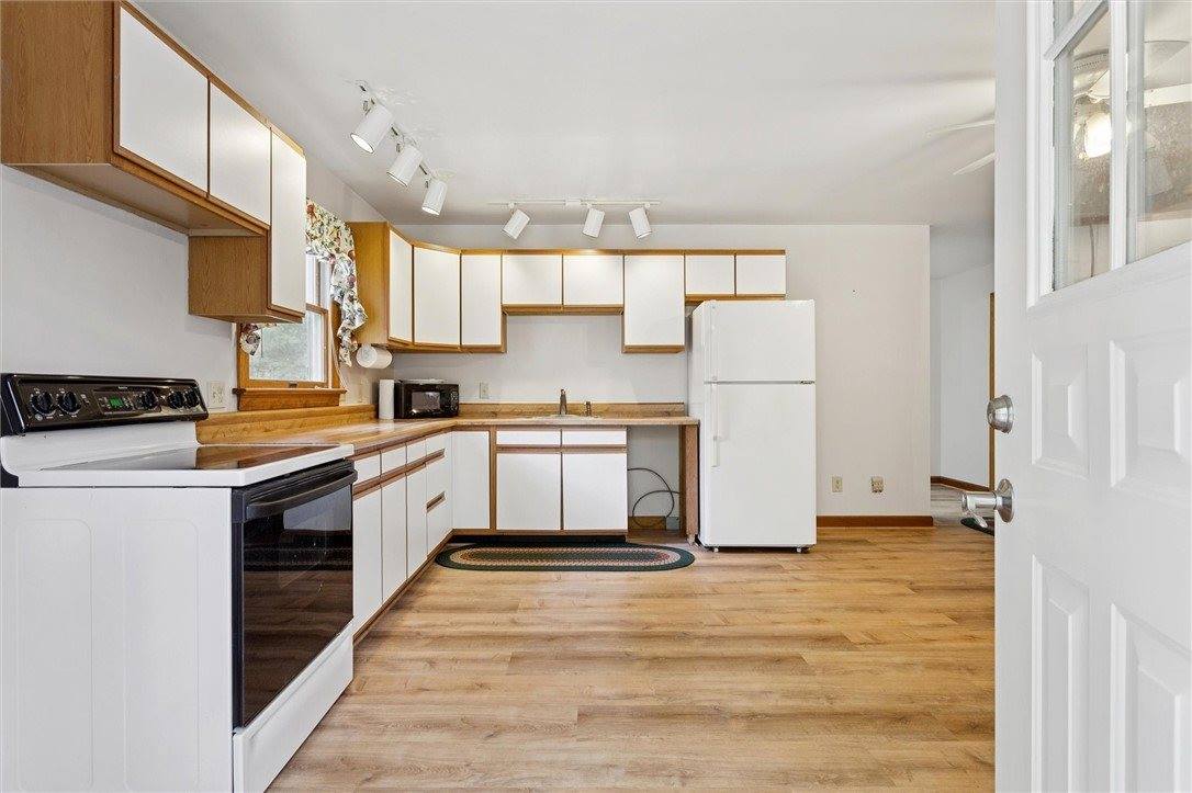 8038 Boxwood Lane, Gloucester, VA 23061