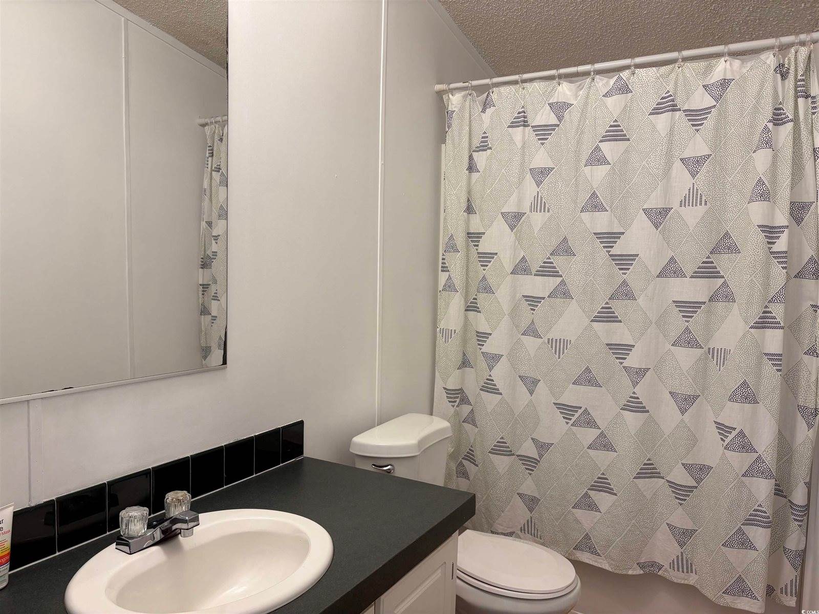 2569 Hollywood Ln., Conway, SC 29526