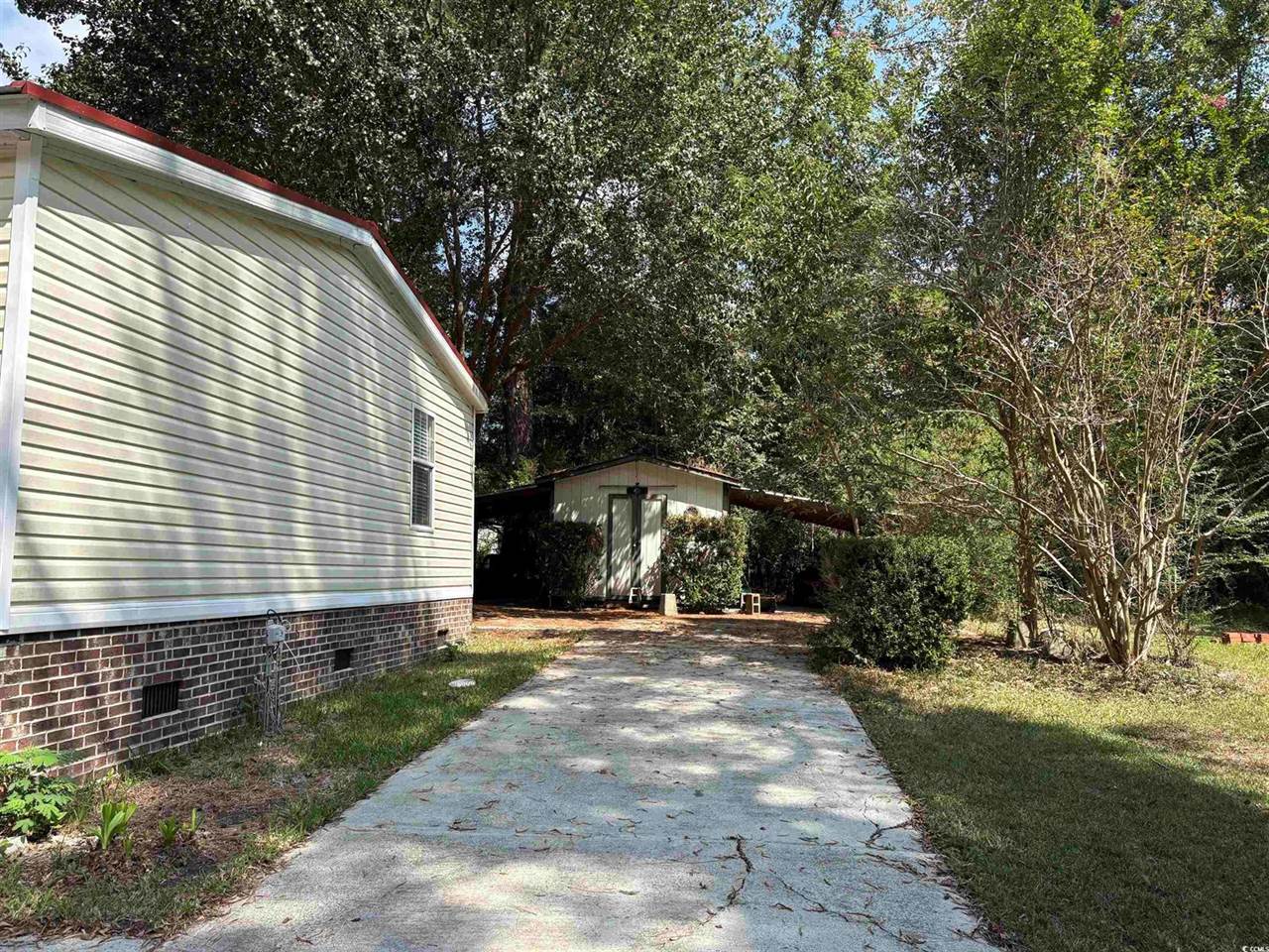 2569 Hollywood Ln., Conway, SC 29526