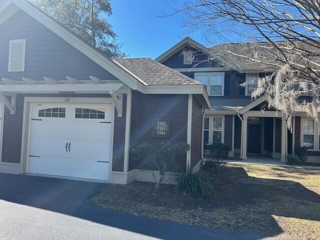 5562 Colonial Chatsworth Circle, North Charleston, SC 29418