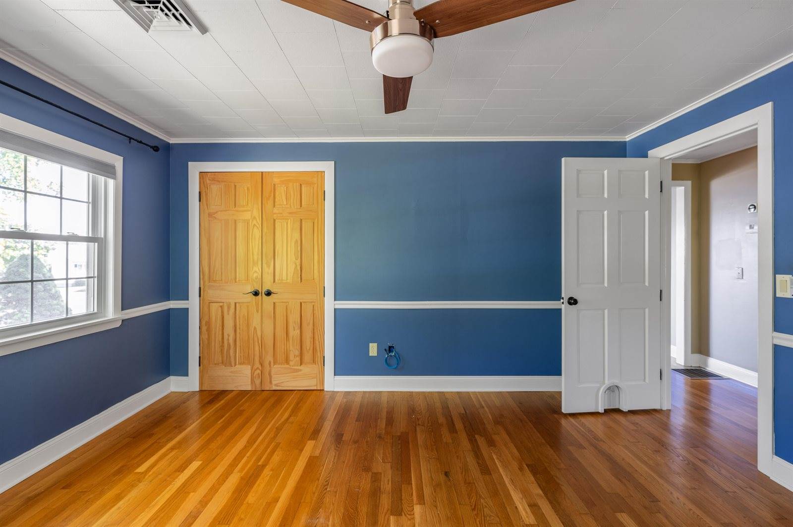 49 Perry Road, Hampden, ME 04444