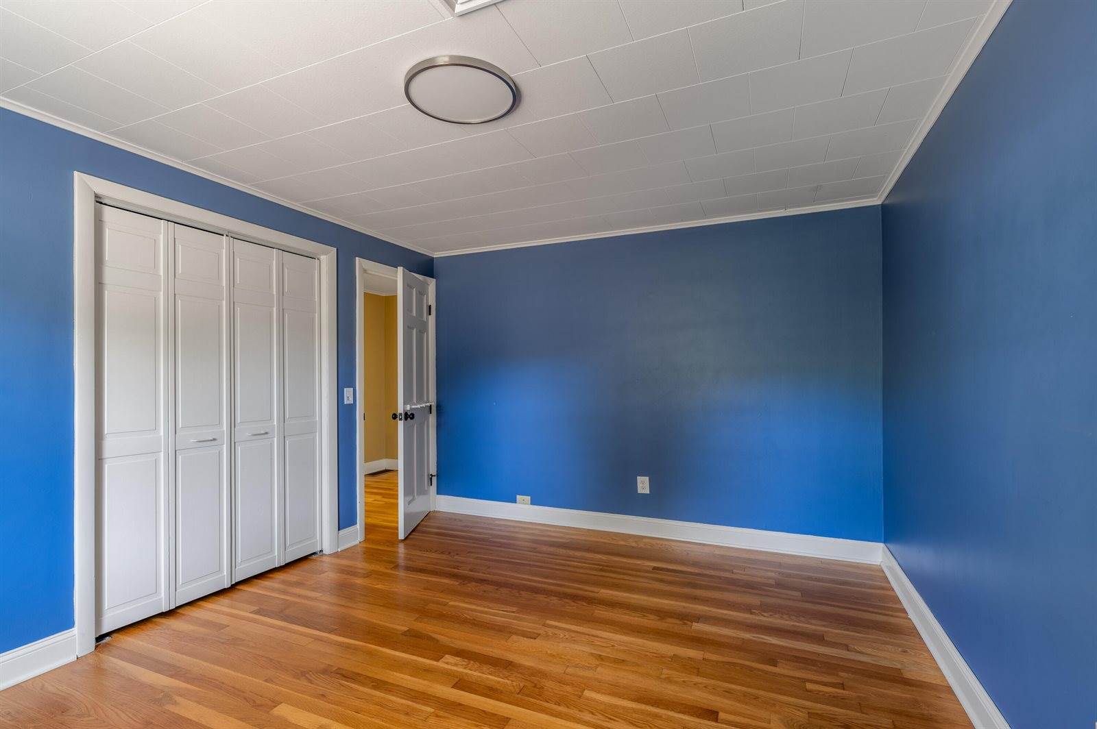 49 Perry Road, Hampden, ME 04444