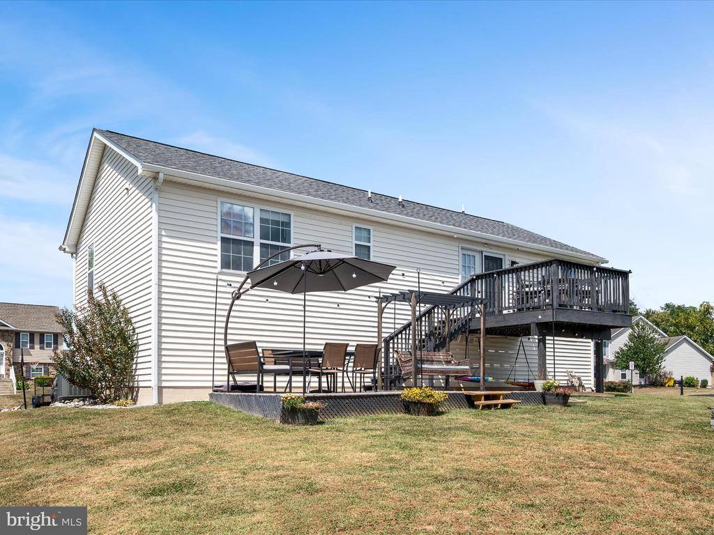 204 Wallace Avenue, Inwood, WV 25428