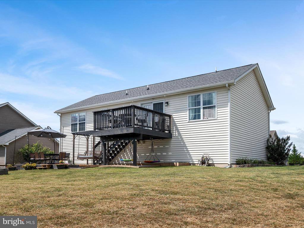 204 Wallace Avenue, Inwood, WV 25428