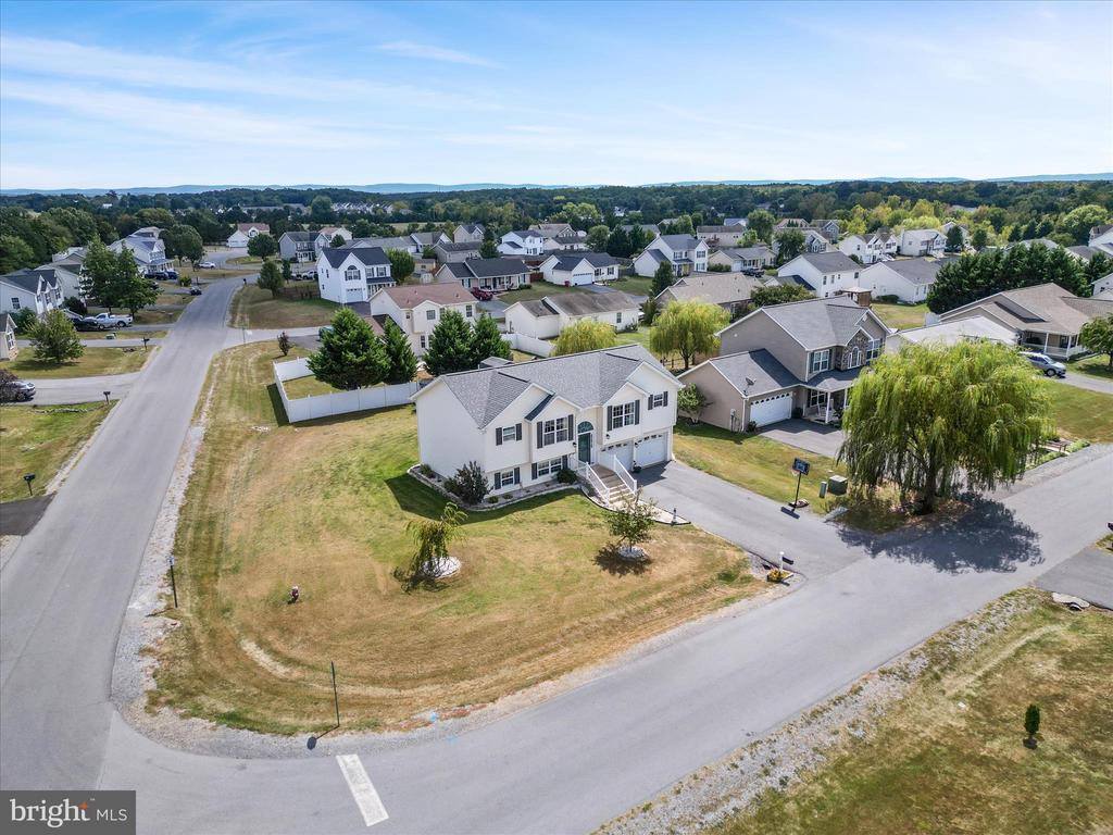 204 Wallace Avenue, Inwood, WV 25428