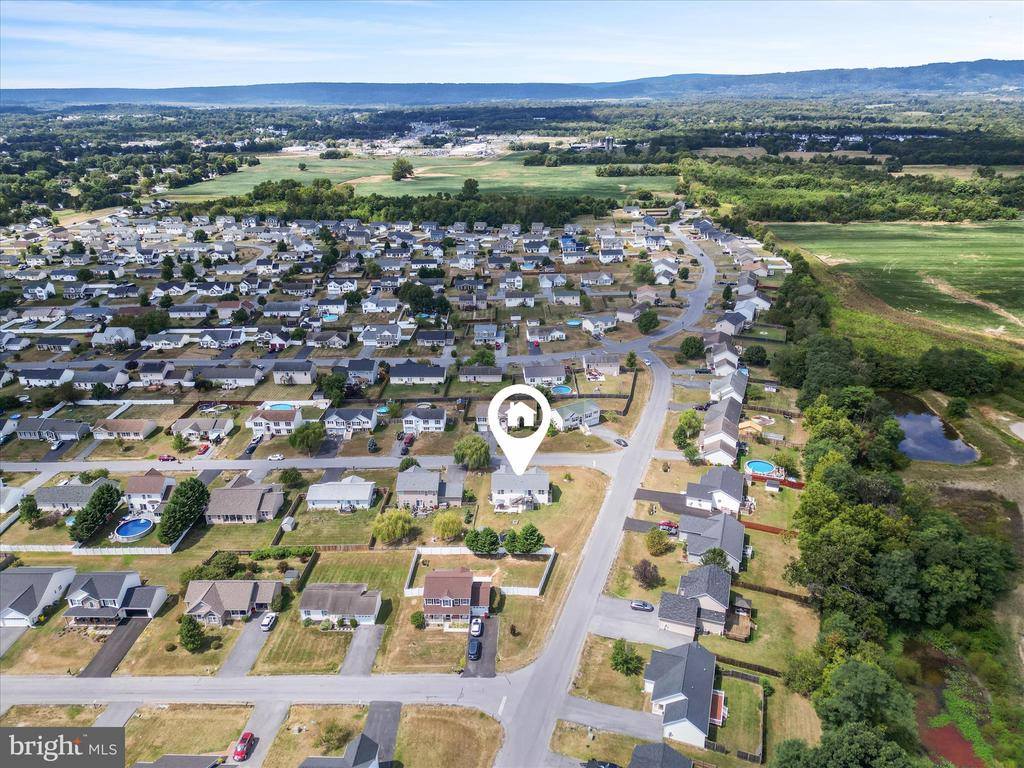 204 Wallace Avenue, Inwood, WV 25428