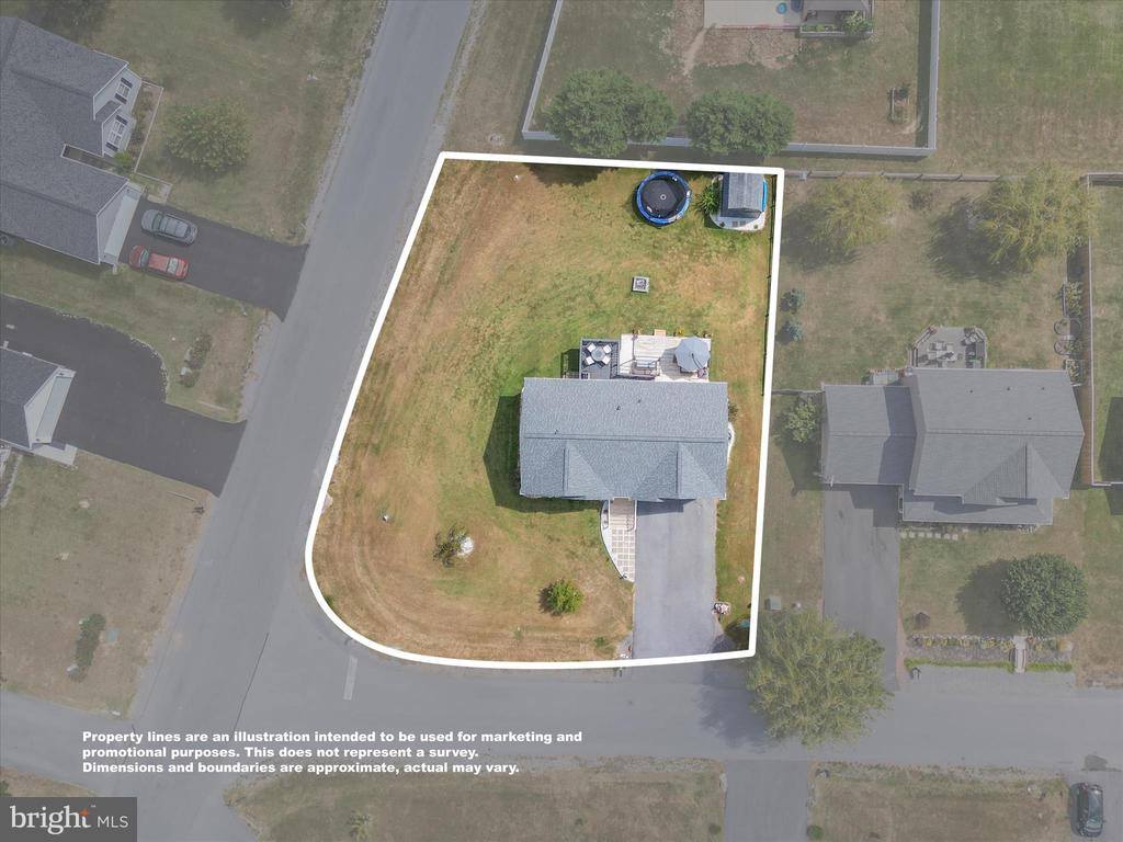 204 Wallace Avenue, Inwood, WV 25428