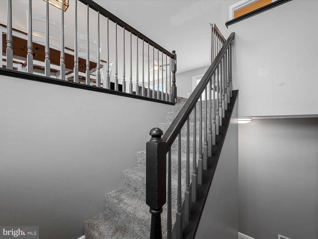 204 Wallace Avenue, Inwood, WV 25428