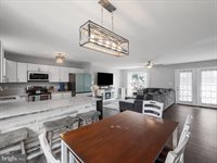 204 Wallace Avenue, Inwood, WV 25428