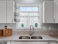 204 Wallace Avenue, Inwood, WV 25428