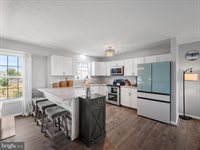 204 Wallace Avenue, Inwood, WV 25428