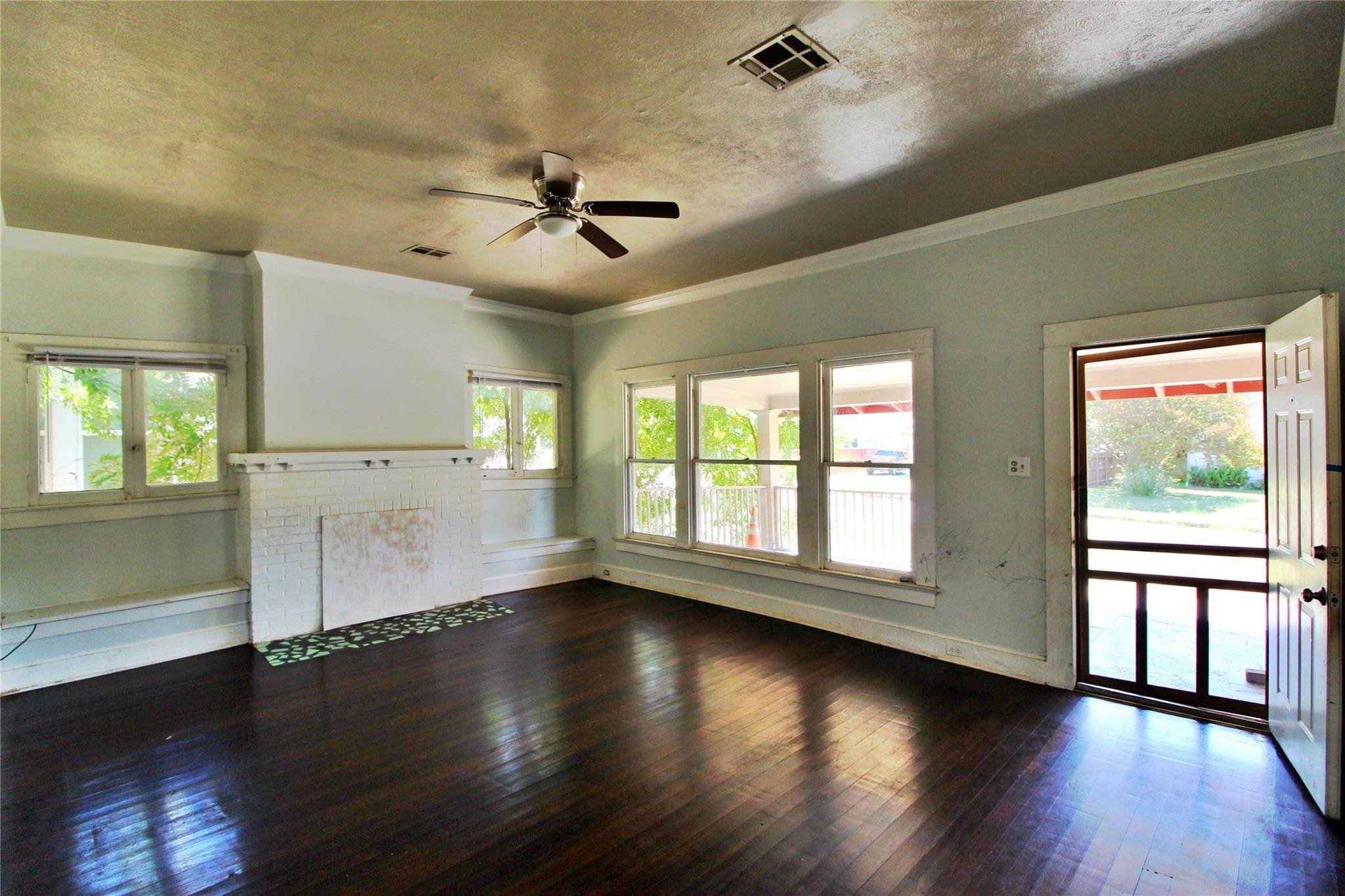 2025 Morrow Avenue, Waco, TX 76707