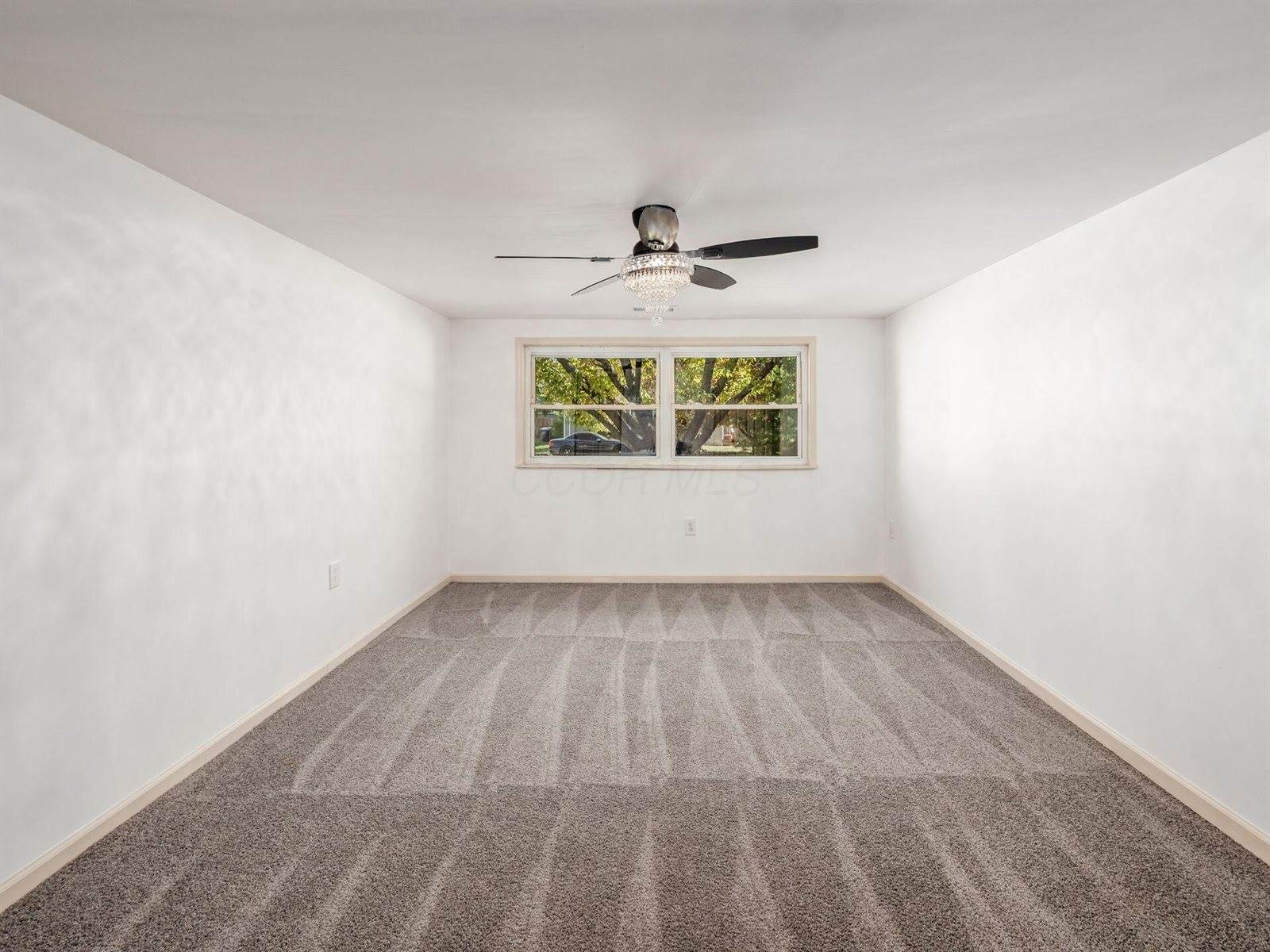 963 Erickson Avenue, Columbus, OH 43227