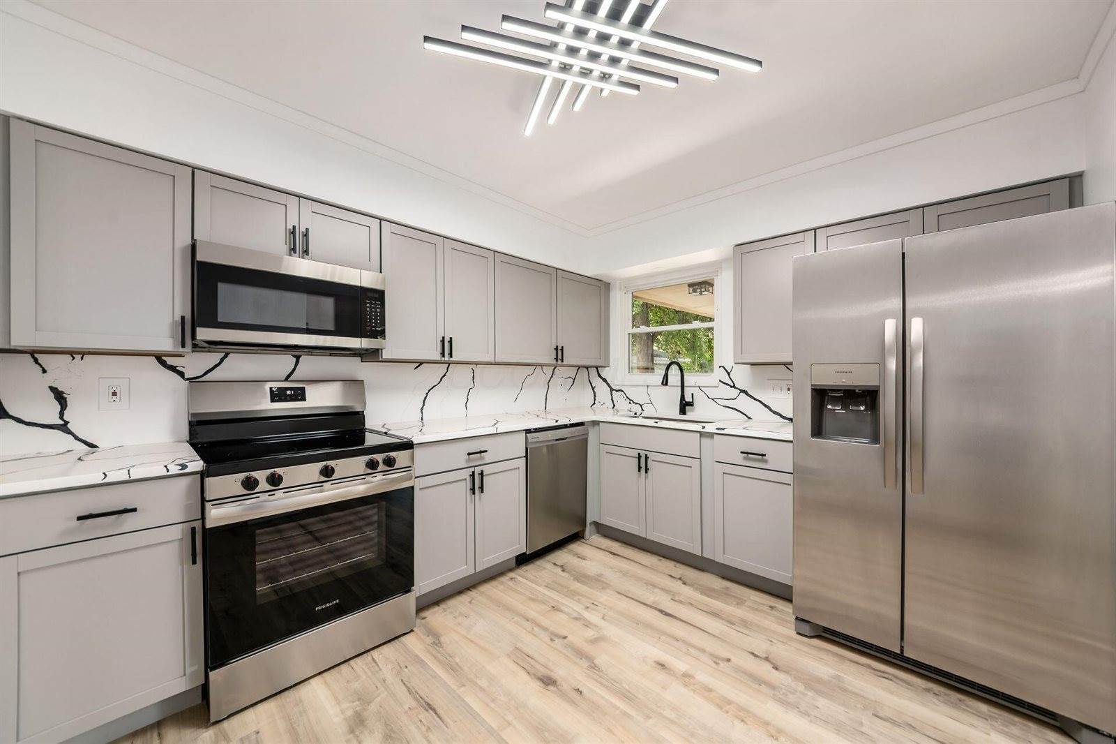 1611 Miltwood Road, Columbus, OH 43227