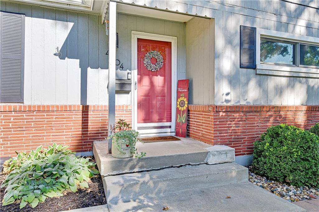 4804 West 76th Street, Prairie Village, KS 66208