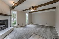 15747 Charles Street, Omaha, NE 68118