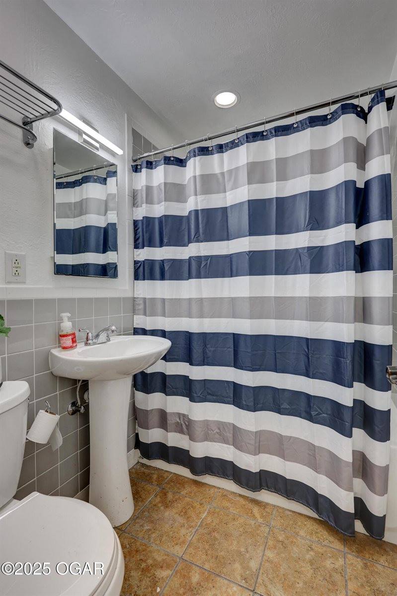 723 South Highland Avenue, Joplin, MO 64801