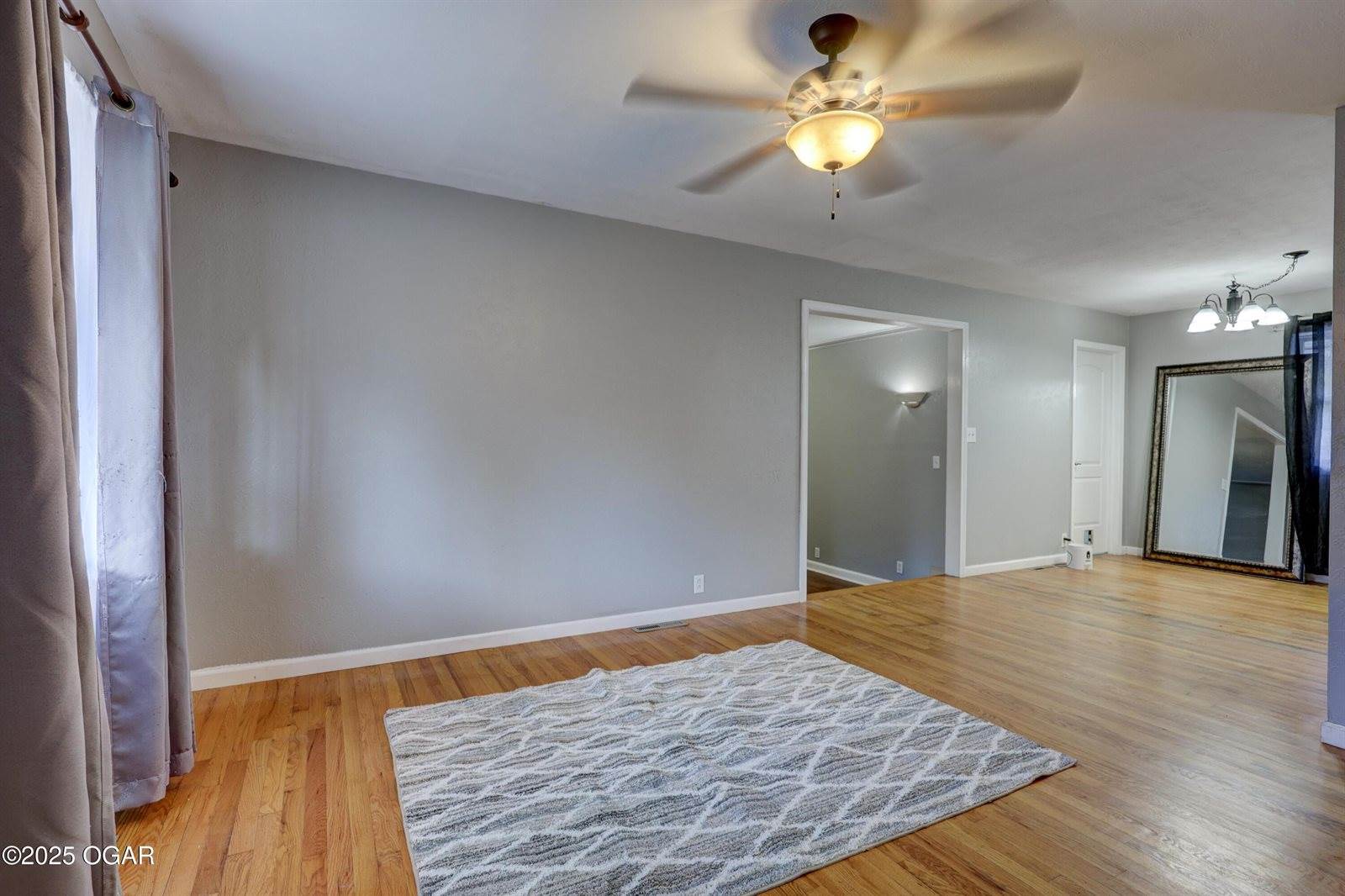 723 South Highland Avenue, Joplin, MO 64801