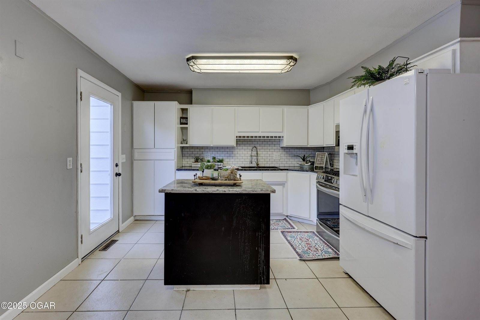 723 South Highland Avenue, Joplin, MO 64801