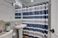 723 South Highland Avenue, Joplin, MO 64801