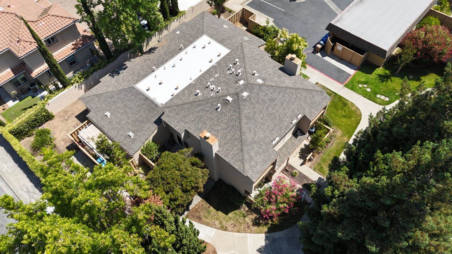 125 Connemara WAY 98, Sunnyvale, CA 94087