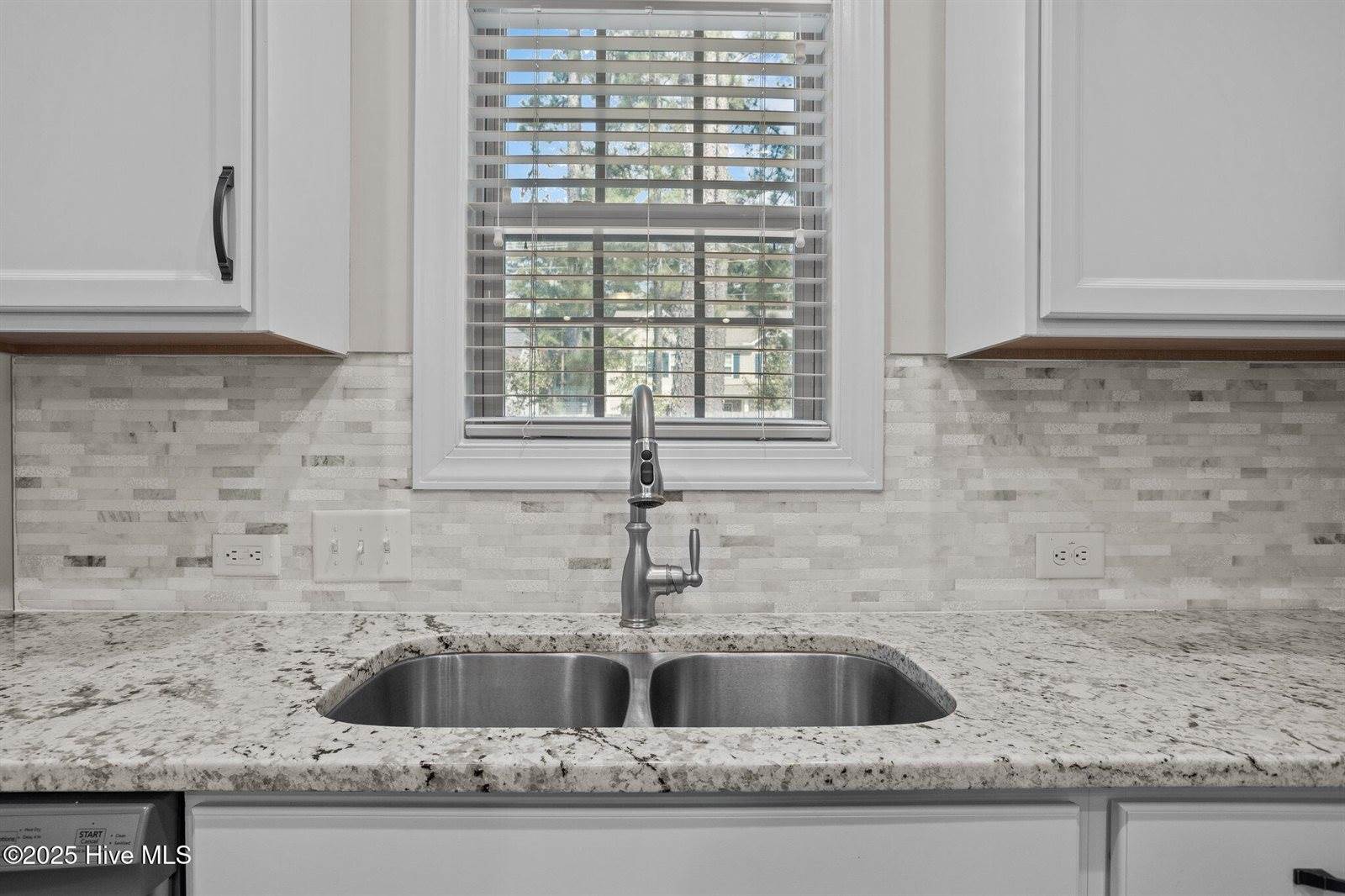 127 Lark Drive, Moore County, NC 27376