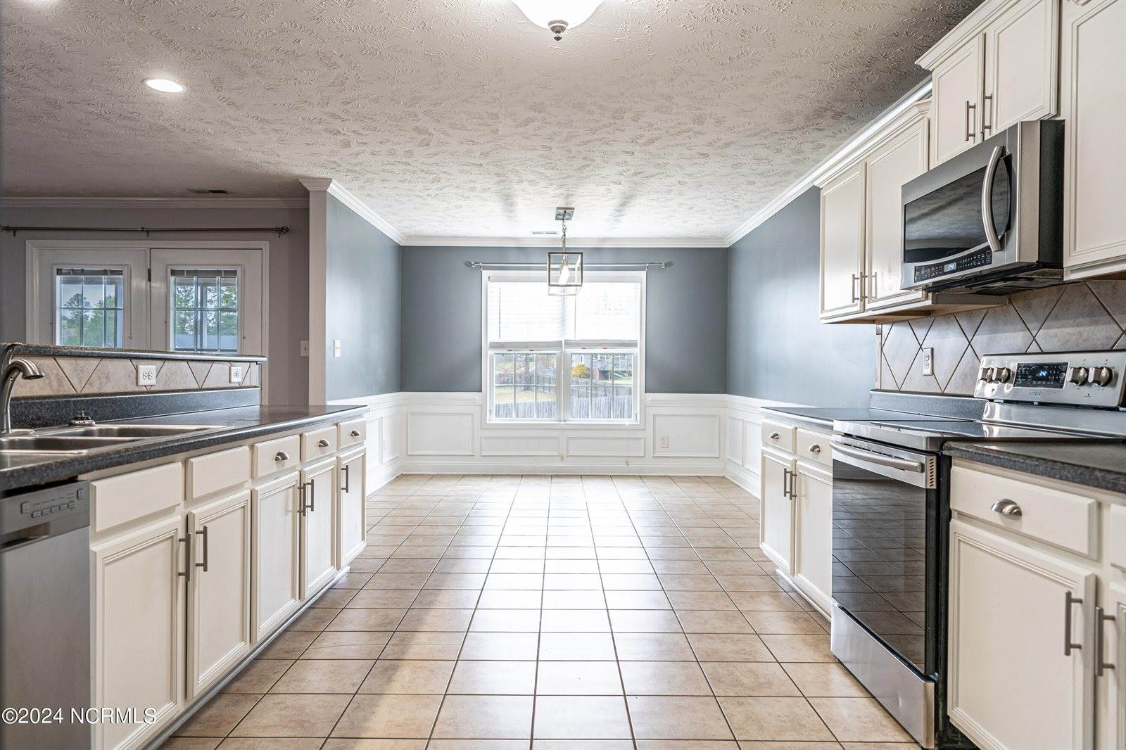 186 Ashcroft Court, Hoke County, NC 28376