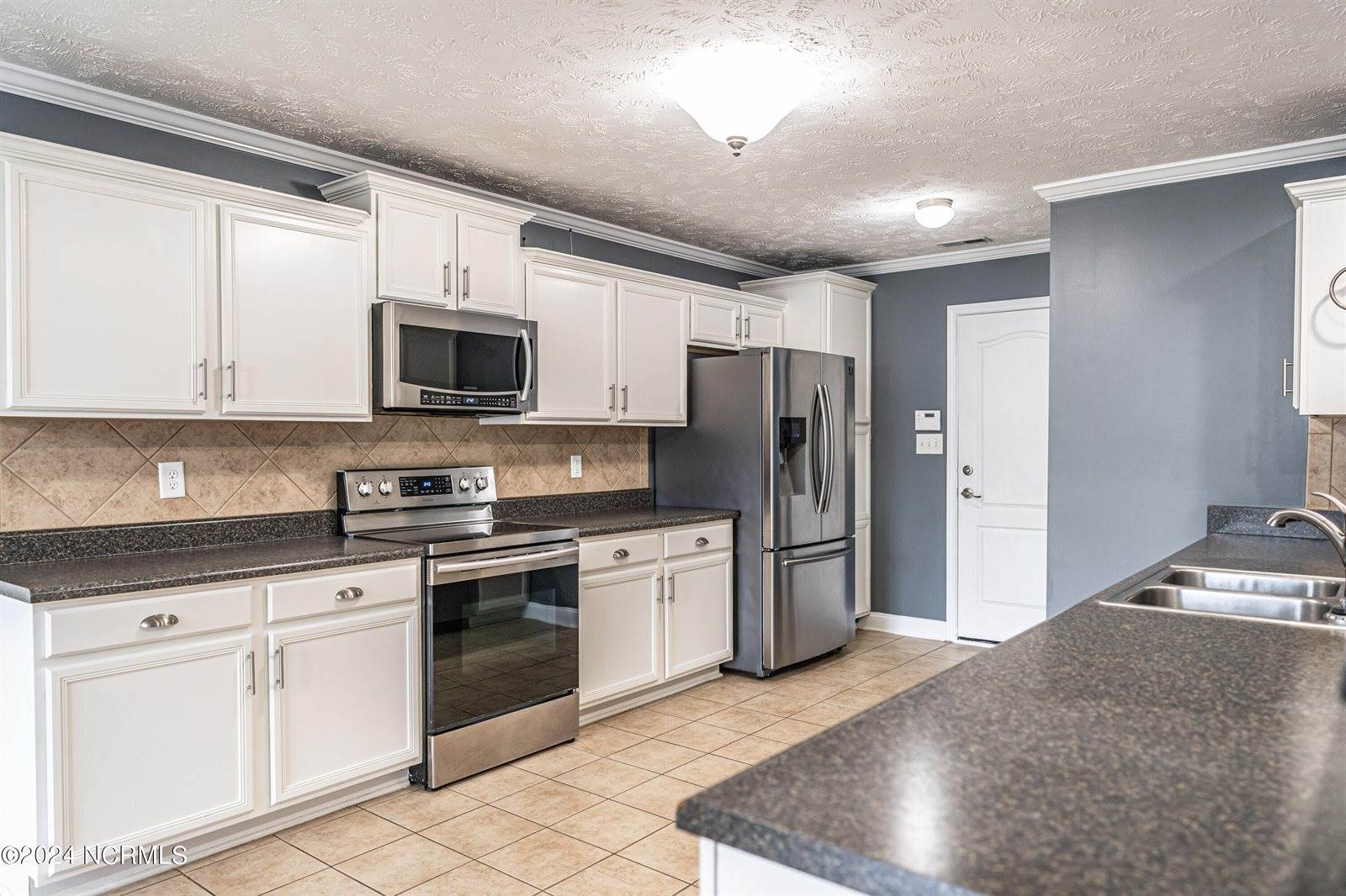 186 Ashcroft Court, Hoke County, NC 28376