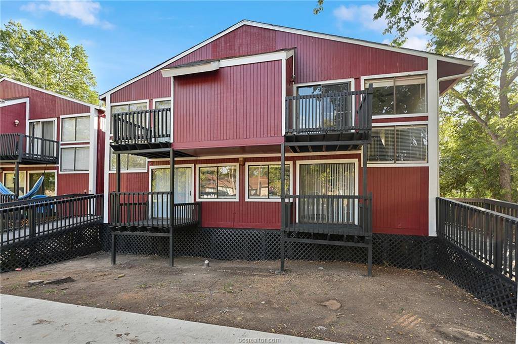 1212 Holik Drive, College Station, TX 77840