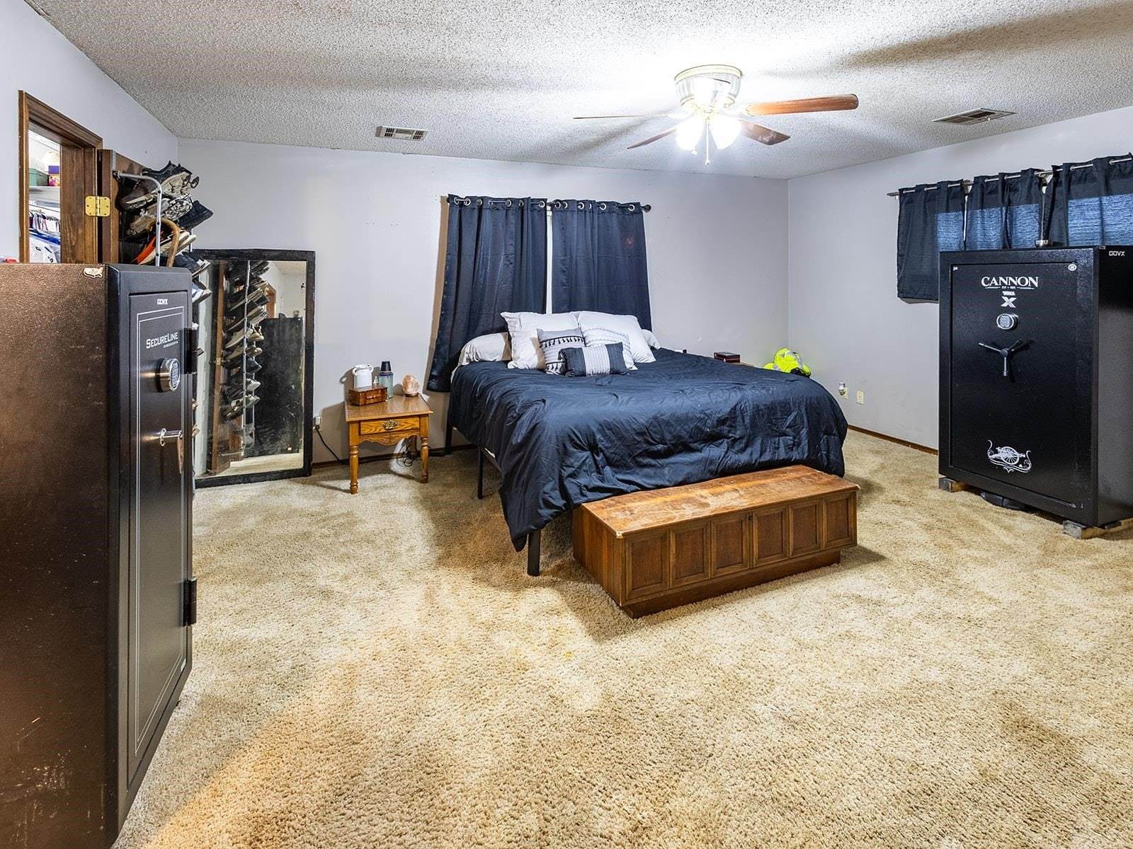 5 Autumn Rd, Arkansas City, KS 67005