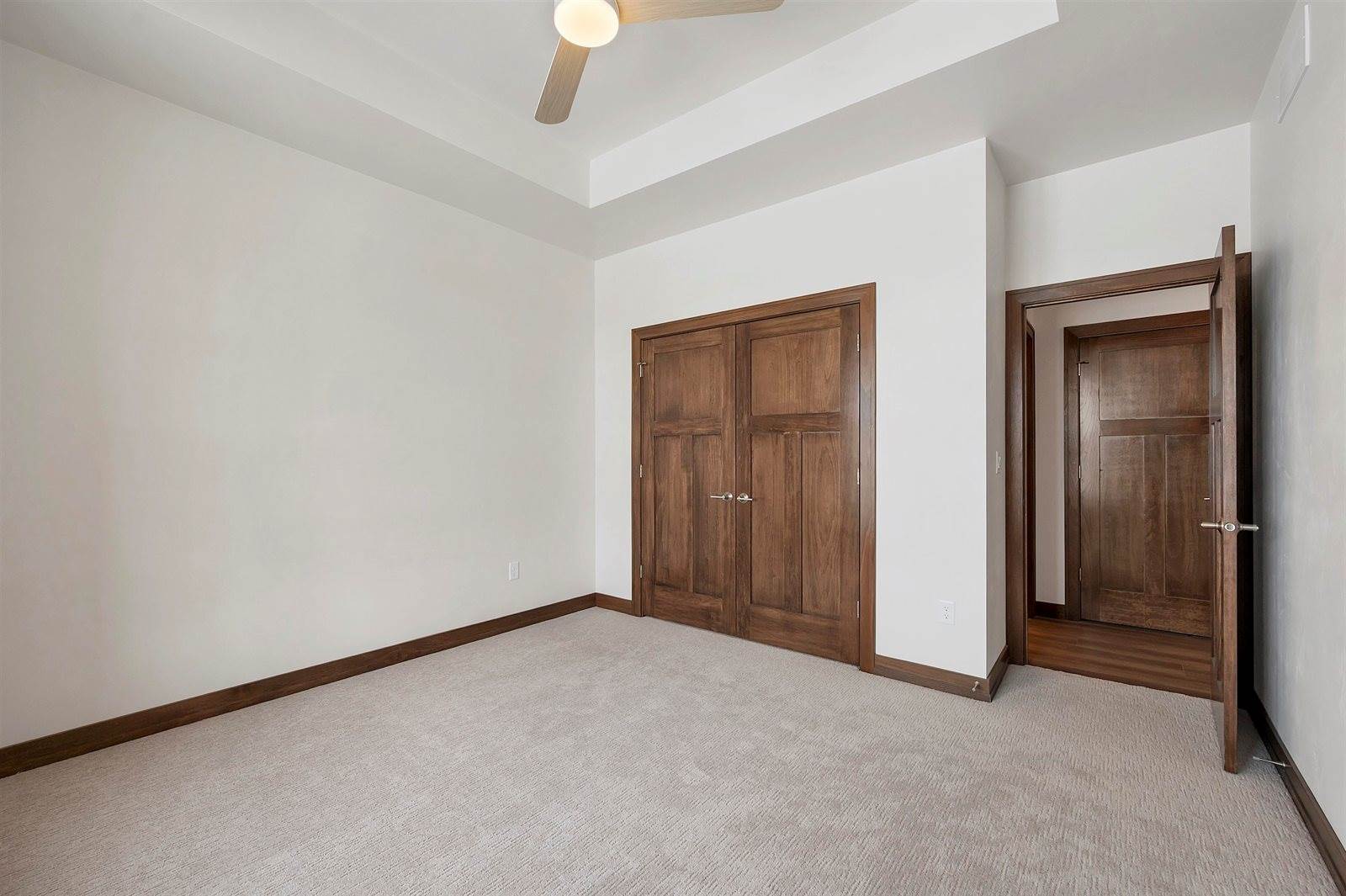 1617 North Honeysuckle Drive, De Pere, WI 54115