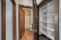 1617 North Honeysuckle Drive, De Pere, WI 54115