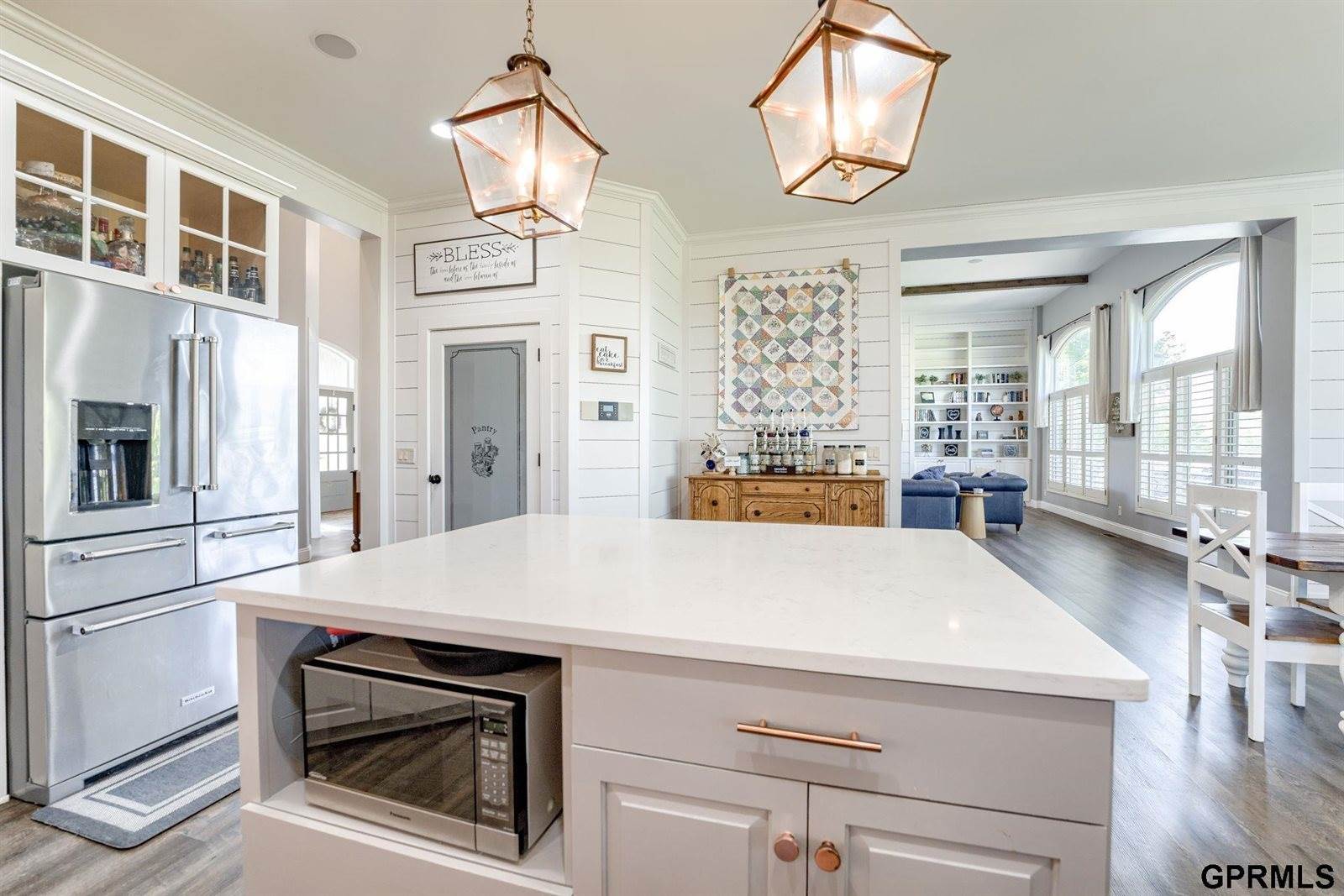 12261 Bobwhite Road, Gretna, NE 68028