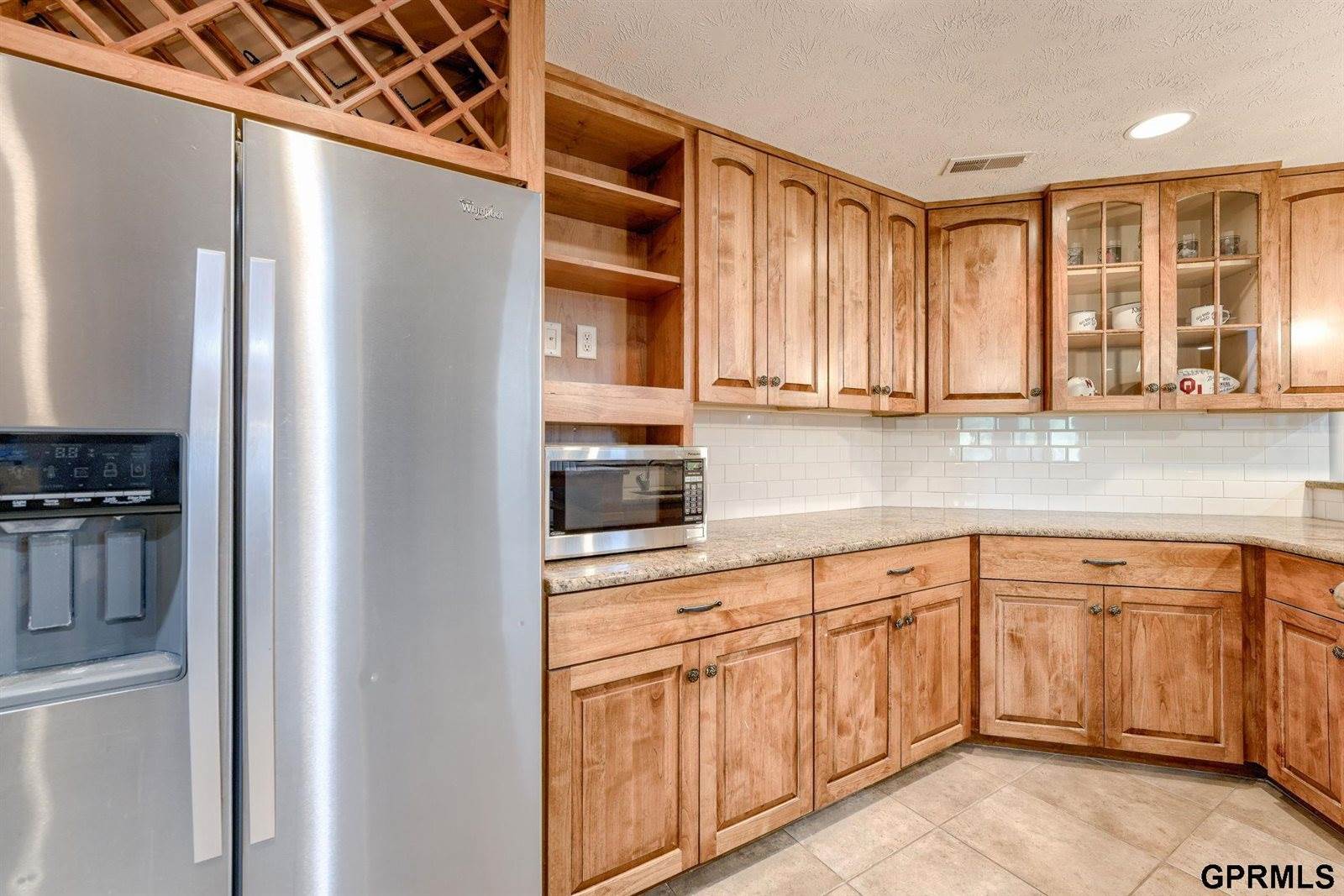 12261 Bobwhite Road, Gretna, NE 68028